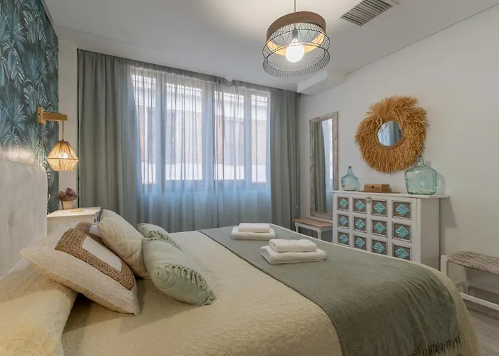 La Cupula De Gran Capitan Апартаменты